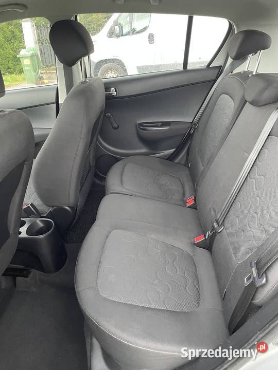 Hyundai i20 I 12 benzyna 2011 r gniazdo USB