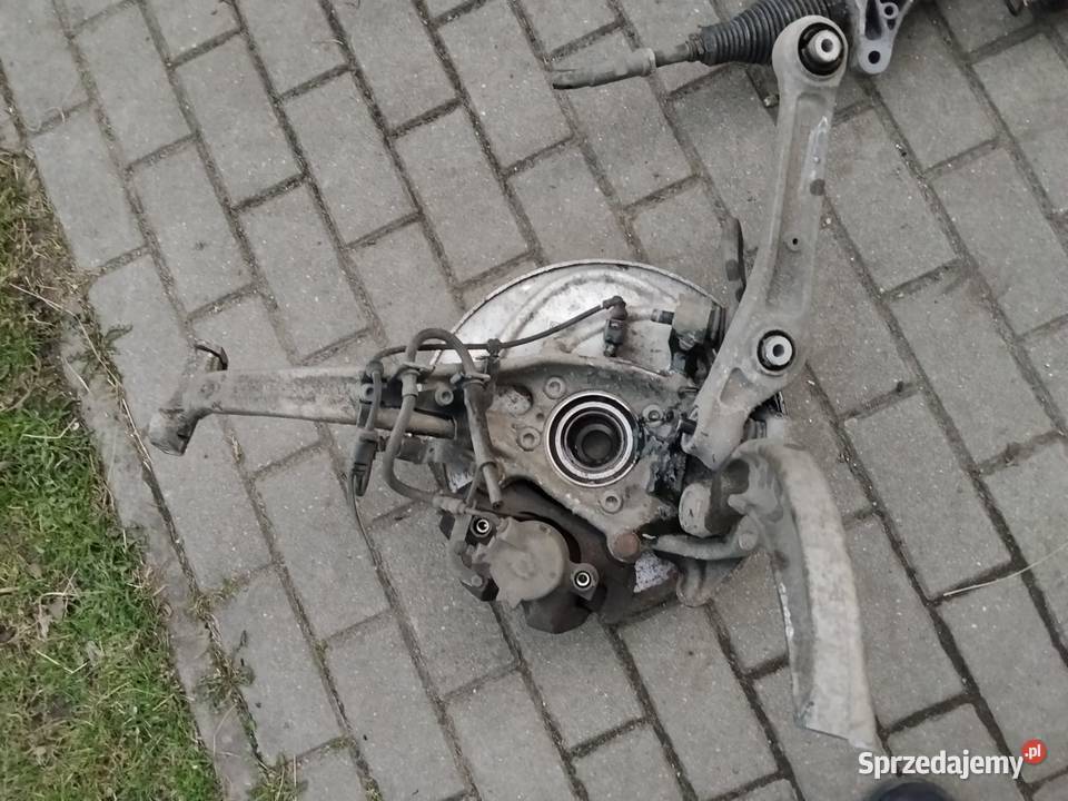 Kolumna zawieszenia zwrotnica amortyzator Audi