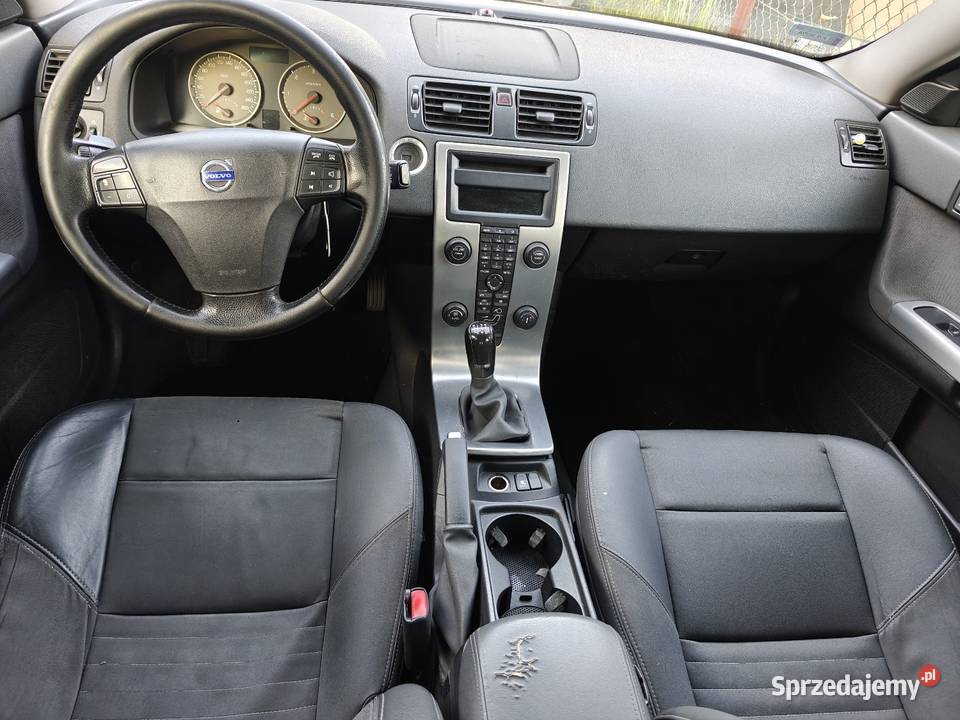 Volvo V50 20 d 136 do poprawek lakierniczych nieuszkodzony Łańcut sprzedam