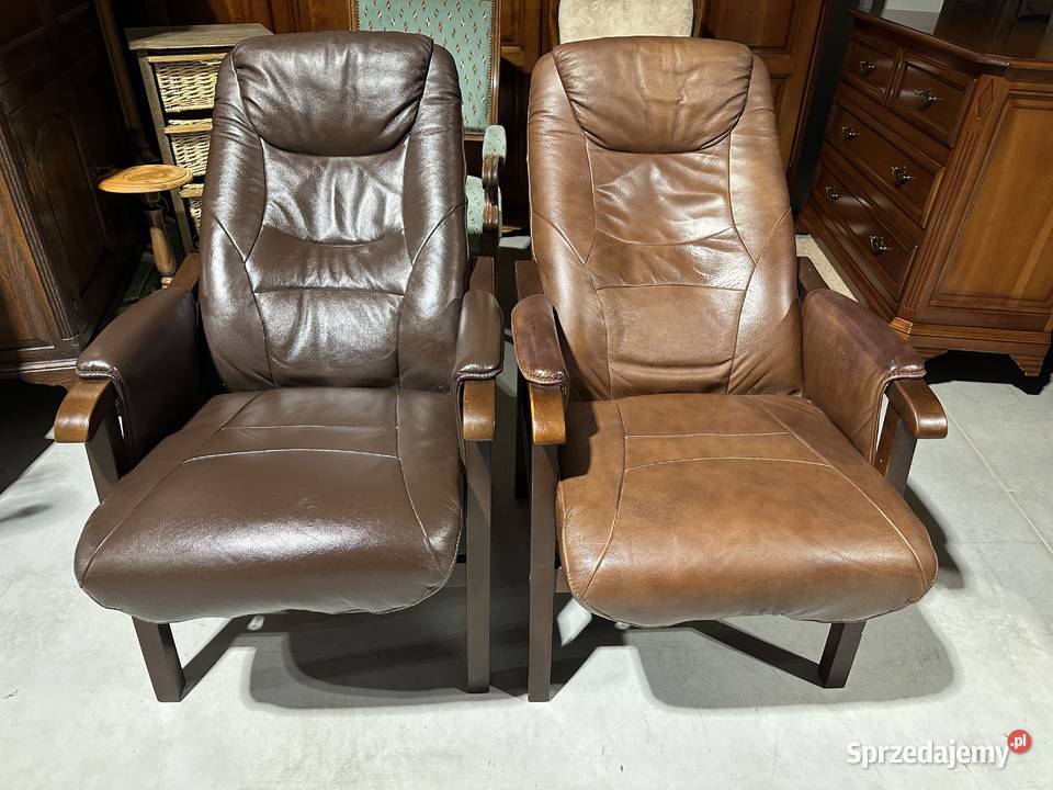 Fotele ze skóry na dębowym stelażu rozkładane Sławoszewek sprzedam