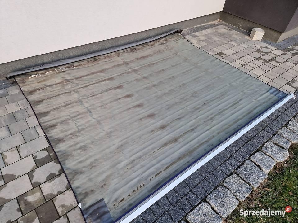 Zadaszenie wyprawowe roleta samochodowa Escape