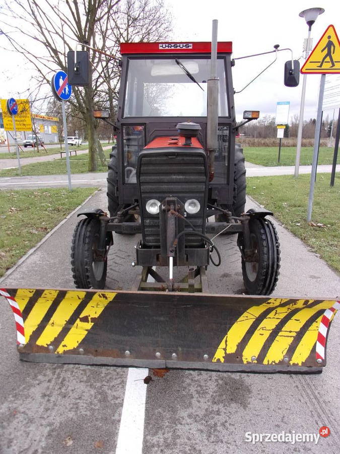 Ciągnik URSUS 2812 z pługiem do śniegu dostępny Opoczno