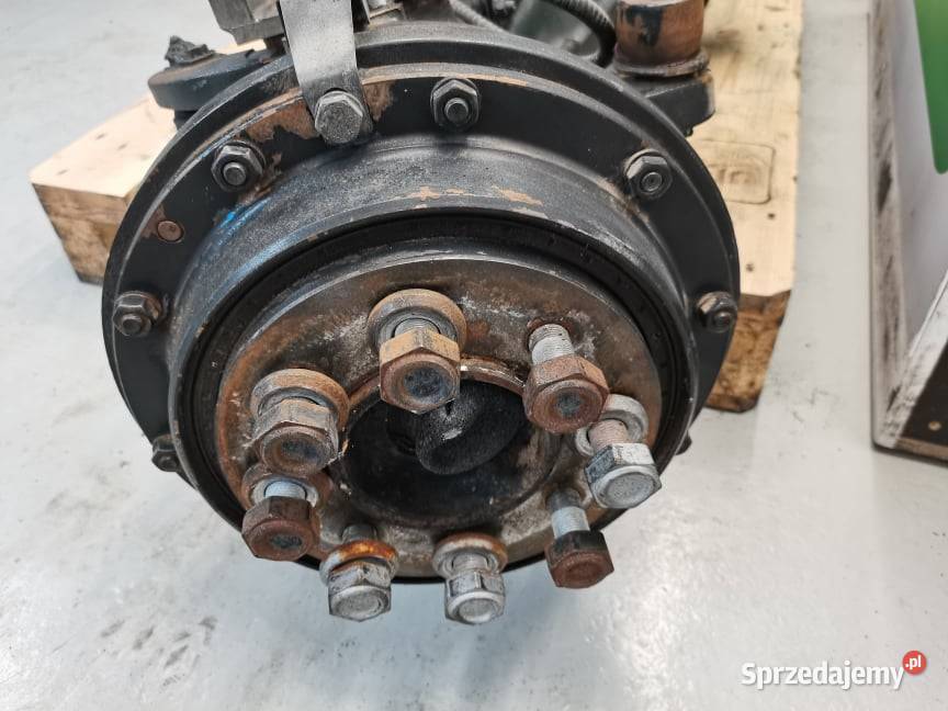 Reduktor Zwrotnica Półoś Deutzfahr Agroplus Wilkowo sprzedam