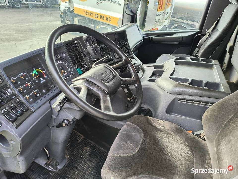 Scania silos cystern komorowa do paszy sruty Biała Podlaska