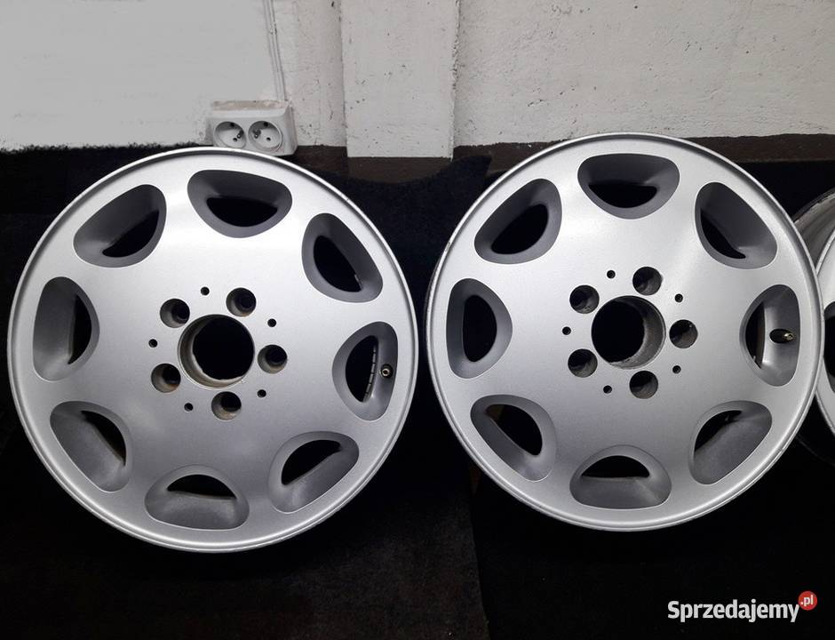 Mercedes W124 felgi aluminiowe 8 loch 15 ET44 Piotrków Trybunalski