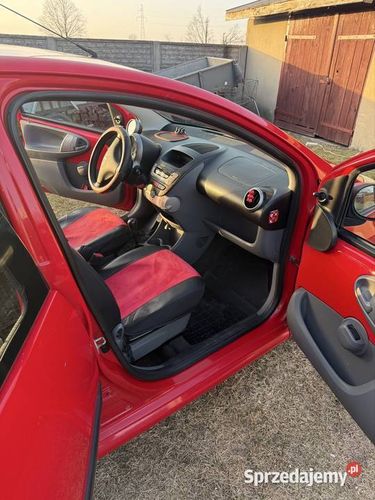 Peugeot 107 l 2011 5 drzwi benzyna niski