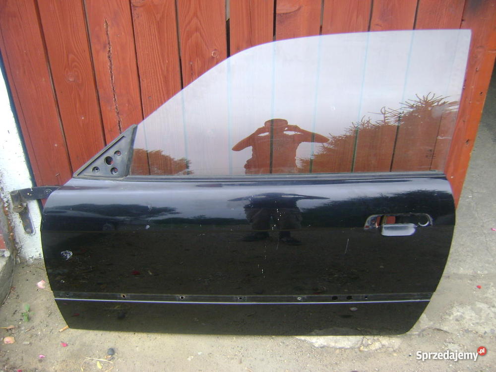 Drzwi lewe Bmw E36 coupecabrio cosmosschwarz met Krzywiń