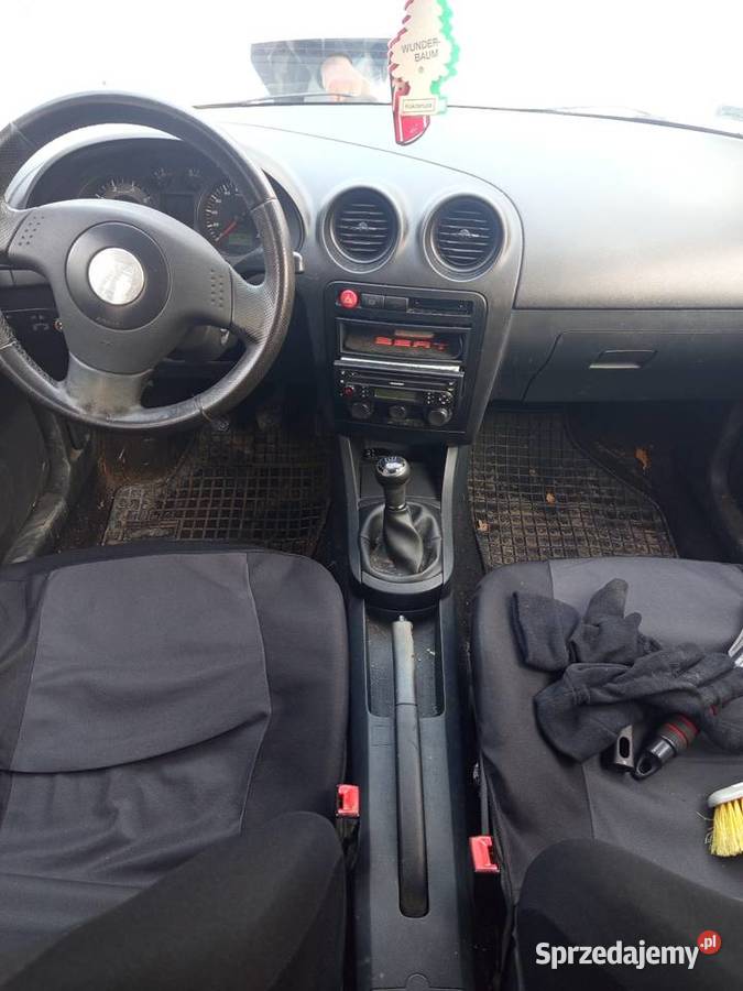Sprzedam Seat Ibiza 12 Benz Gaz 64KM Łódź sprzedam