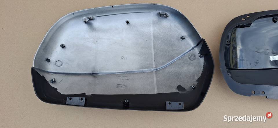 HONDA NT650 V DEAUVILLE POKRYWA OSŁONA SCHOWKA Bieleń