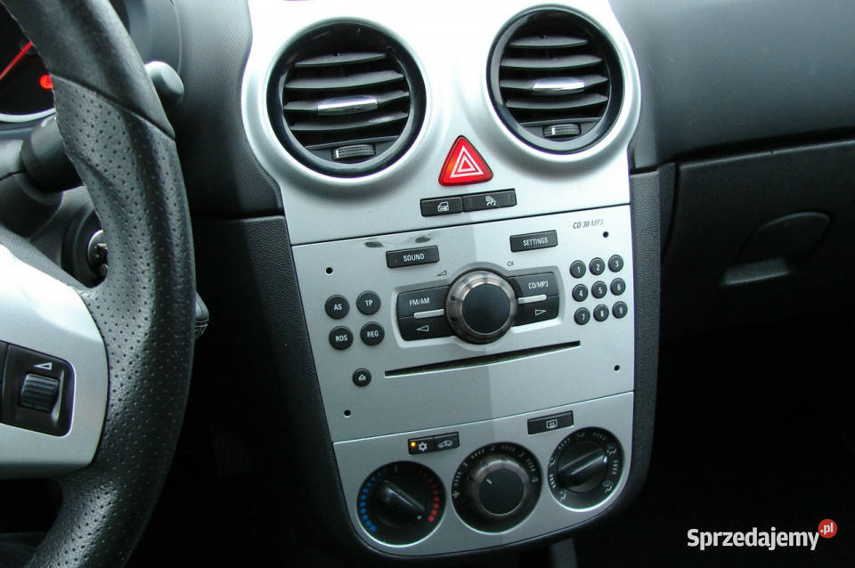 Opel Corsa 12 Benzyna Super stan Zarejestrowana Piła