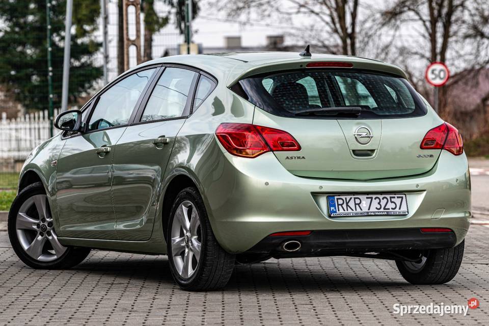 OPEL ASTRA