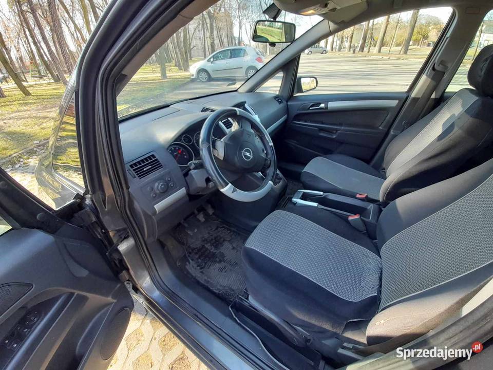 6 16V Śliczna Zafira BLift2009 r16 Benz101 Now nieuszkodzony Zduńska Wola