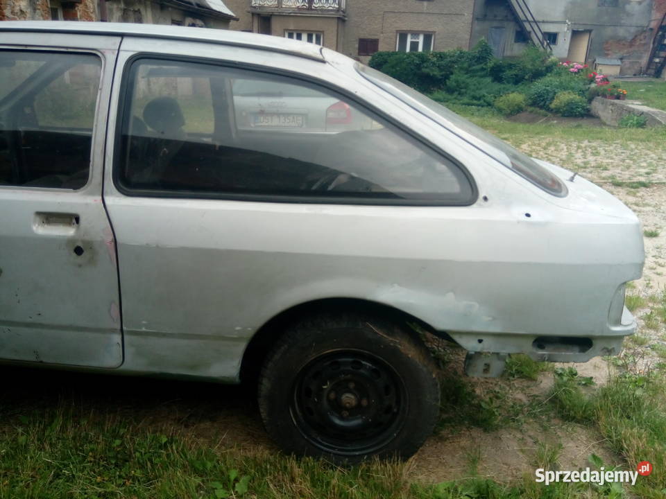 Ford Sierra coupe do remontu 2/3 Targowica sprzedam