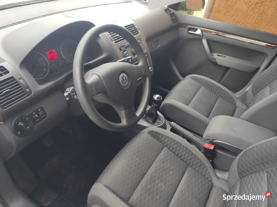 VW Touran 14 benzyna Touran