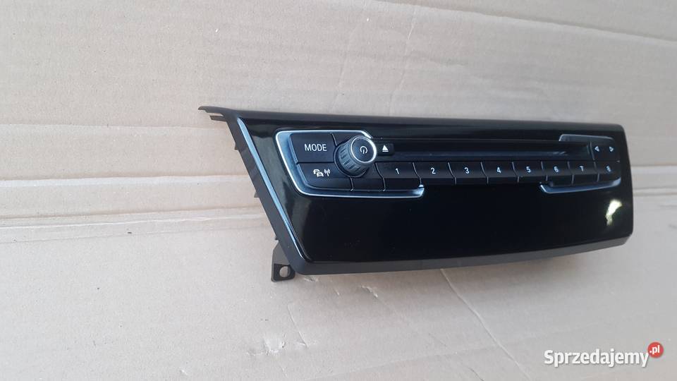 BMW 218d seria 2 F45 Active Tourer panel