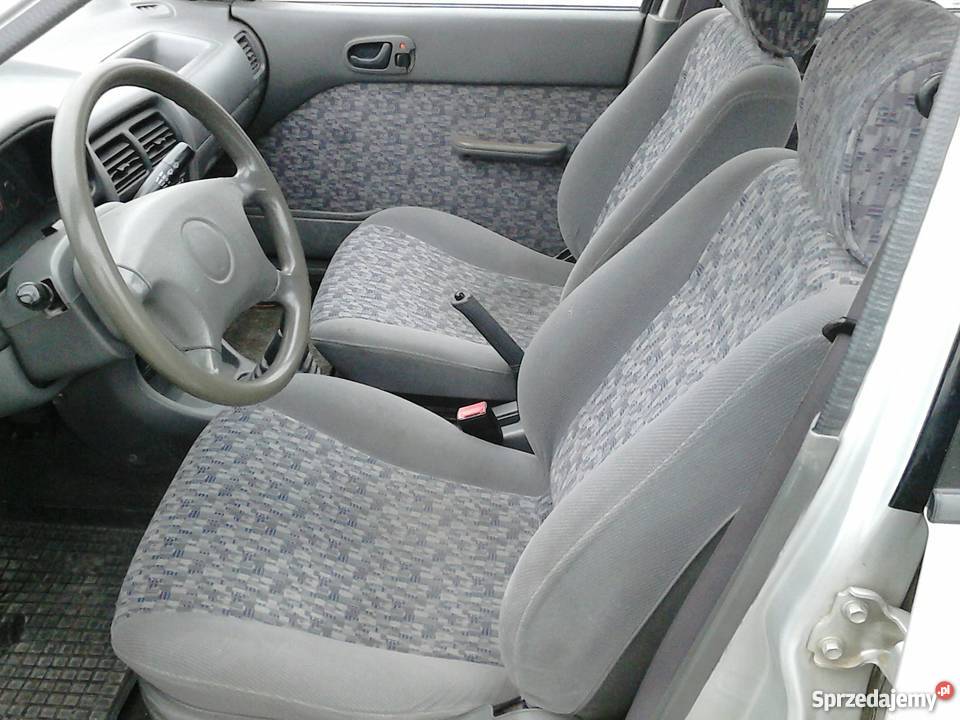 SUZUKI SWIFT 13 Lpg 2000 Rok produkcji 2000 Nowy Folwark