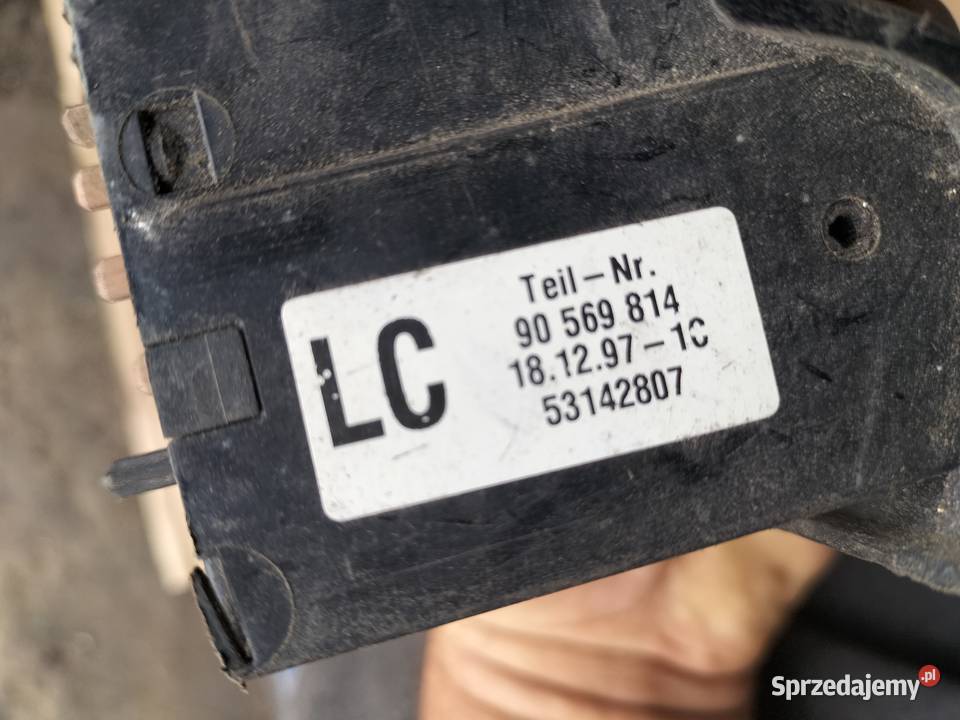 WŁĄCZNIK PRZEŁĄCZNIK ŚWIATEŁ VECTRA B Układ elektryczny Kamień-Kolonia