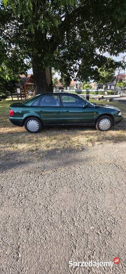 Sprzedam Audi A4B5 18 benzyna z LPG 301000km A4 Krzewina sprzedam