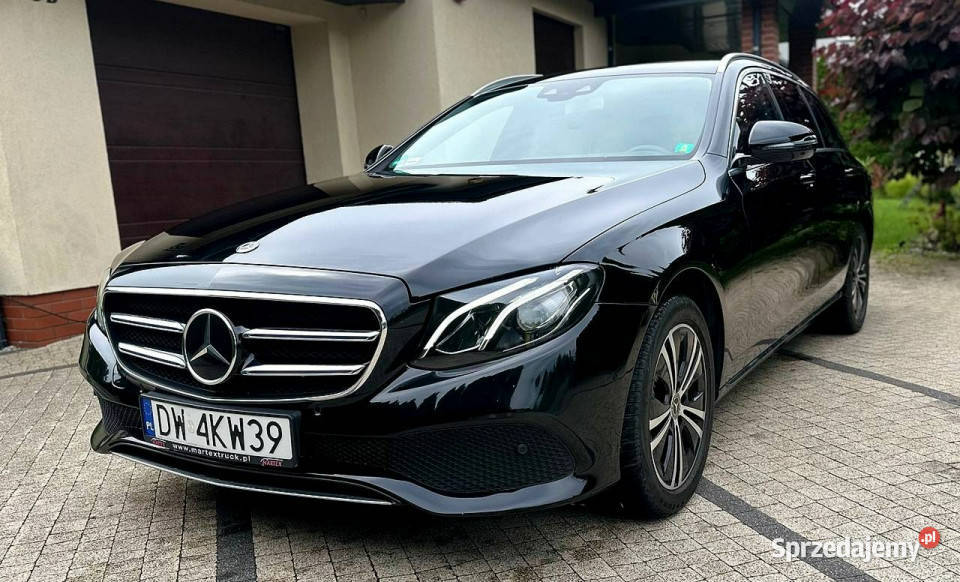 Mercedes E 220 MercedesBenz E220d Kombi Mercedes-Benz