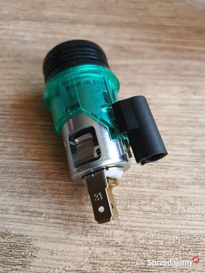 Hella 12 V gniazdo zapalniczki Nowa Sól sprzedam