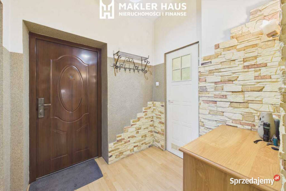 Mieszkanie 58 m 2 pokoje I piętro dwustronn Liczba pokoi 2 Gołdap