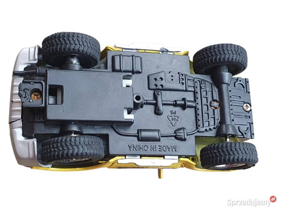 Stara zabawka model samochodu Mitsubishi Pajero Cieszyn sprzedam