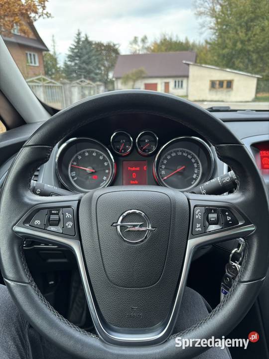 Opel astra j gtc 2/3 Leopoldów sprzedam