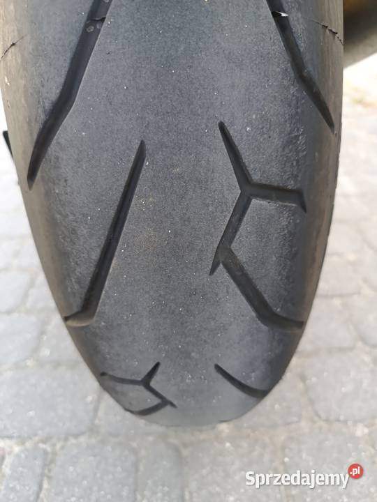 Do zaoferowania Honda CBF 600 produkcji 2004 Szymanów