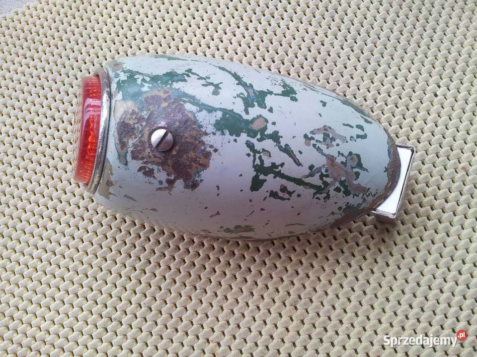 lampa Hella tylna lewaVW Kfer Garbus Oval Beetle Bełchatów