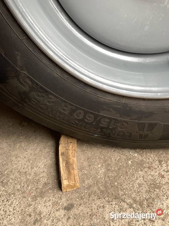 Koła do przyczepy rolniczej na 6 otworów D47 D46 łódzkie Grabów sprzedam