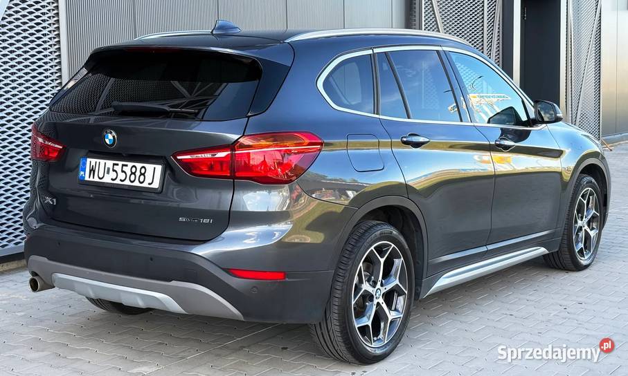 BMW X1 sDrive18i GPF xLine MPakiet tempomat Warszawa