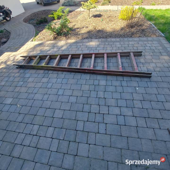 Drabina drewniana rozstawna 32m Sprzęt i akcesoria budowlane Zastawki sprzedam