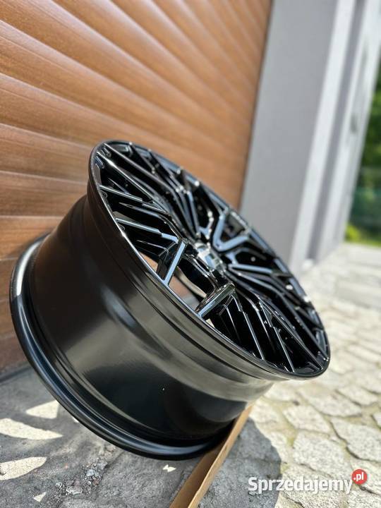 Felgi Aluminiowe 19 WheelWorld WH37 Audi Vw sprzedam