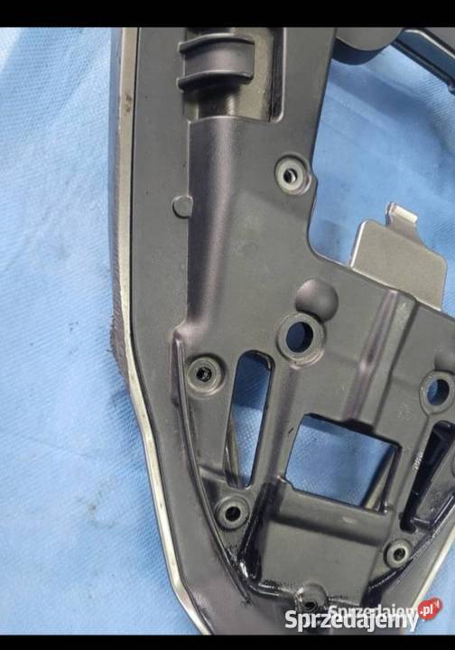 APRILIA TUONO V4 1100 16 ZADUPEK OGON TYŁ STELAŻ Nowy Tomyśl