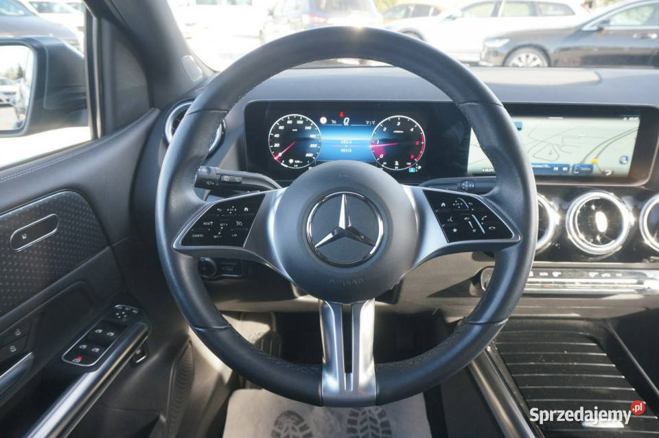 Mercedes B 200 B 200d 8GDCT 150 Salon Faktura szary Poznań