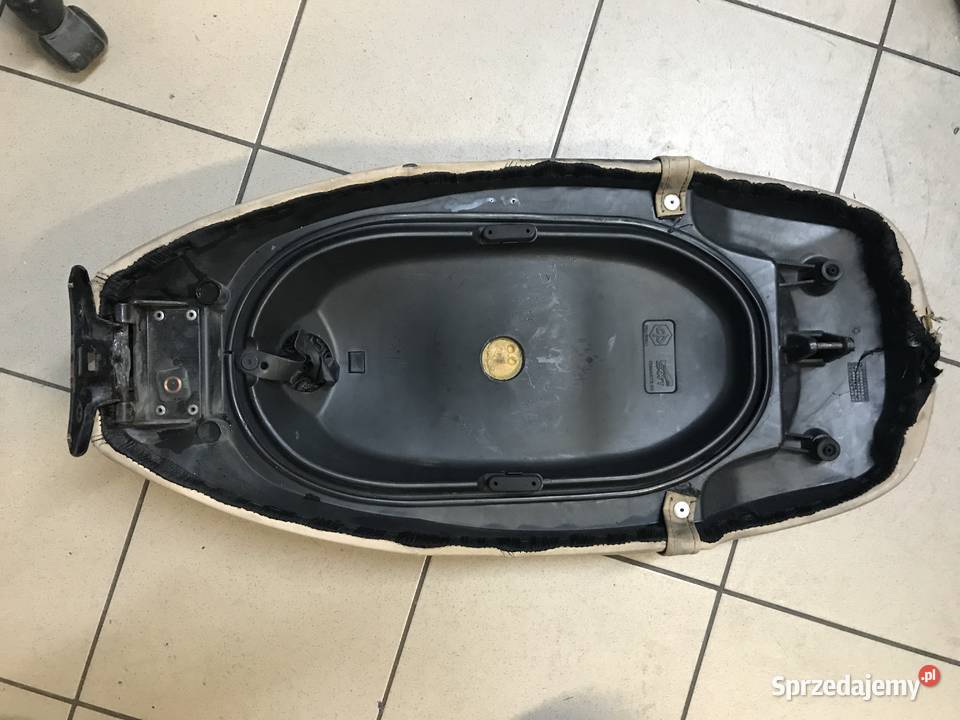 Siedzenie kanapa Piaggio GTS 125 Vespa Jawiszowice sprzedam