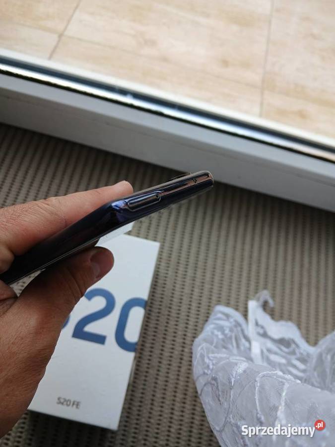 Samsung s20 FE Pudełko 1 wlasciciel stan obudowy Samsung Sandomierz sprzedam