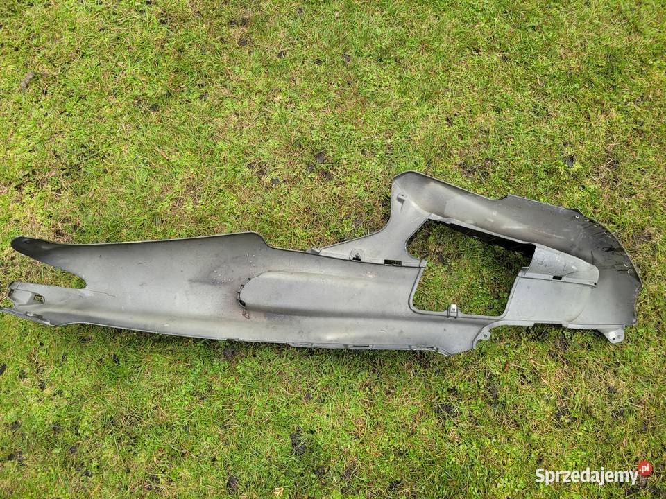 GILERA RUNNER bok boczek plug podloga owiewka Piła sprzedam