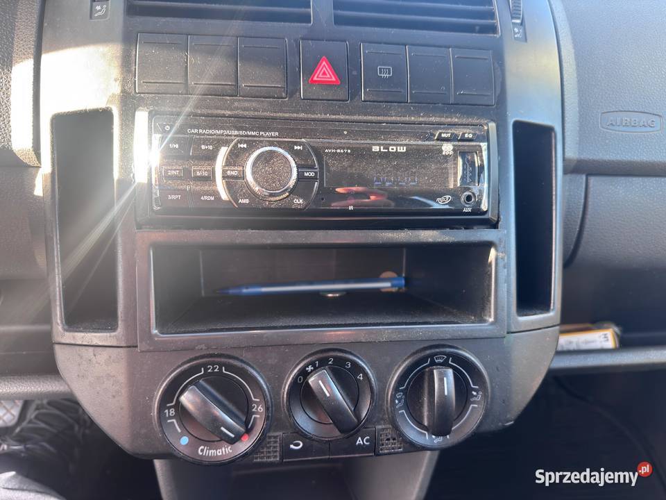 Volkswagen Polo IV 12 POLO BENZYNA 2003 Polo Samochody osobowe Częstochowa