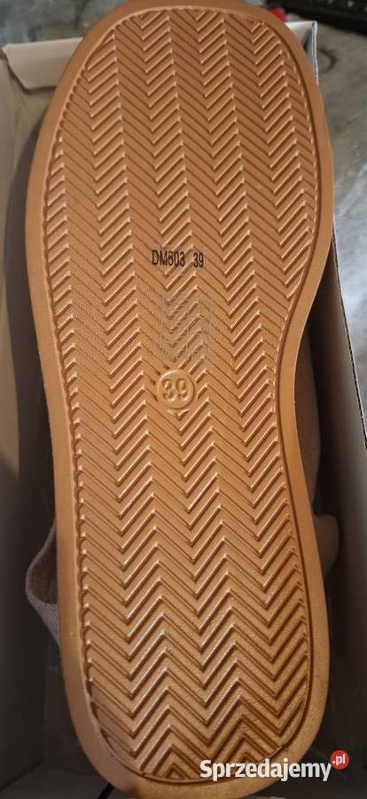Sandały Szczecinek sprzedam
