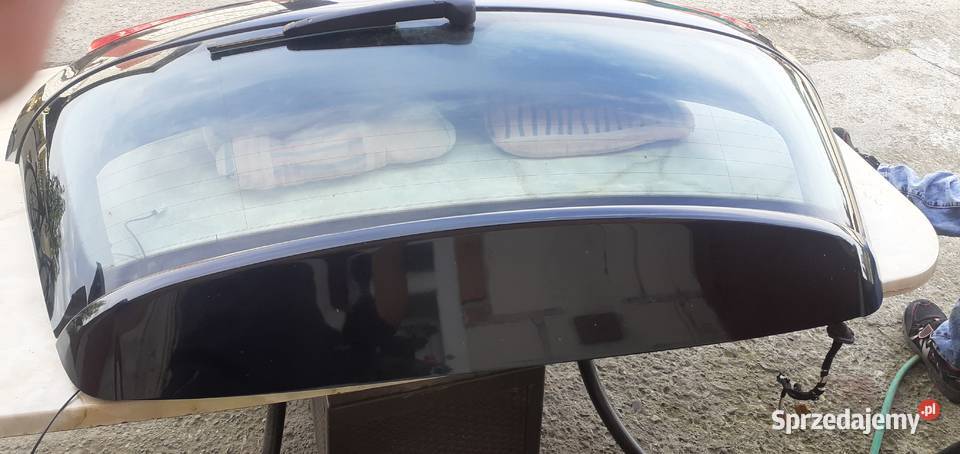 Klapa tył golf 6 Jarosław