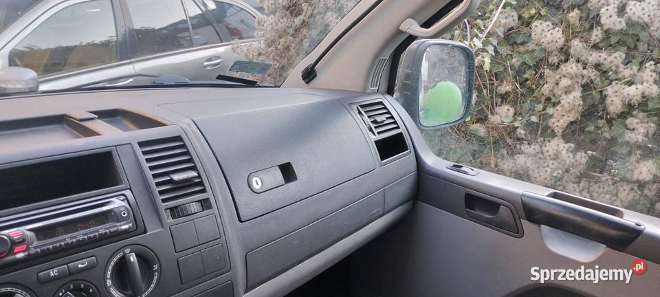 Volkswagen T5 Multivan 25TDI 130 2008r 9 osób Multivan