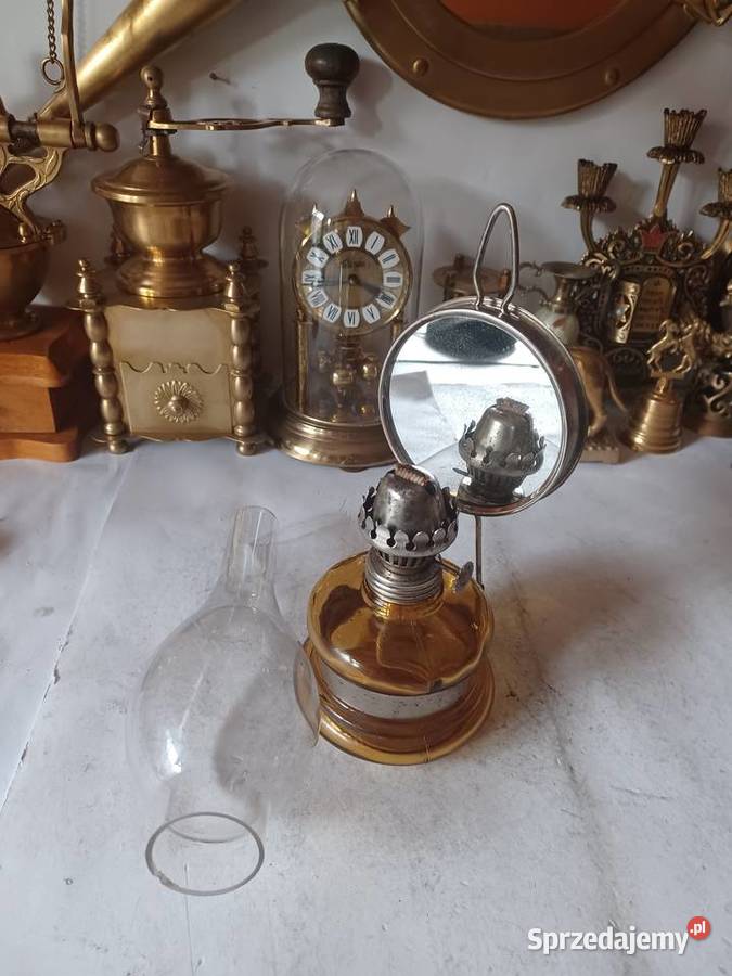 Piękna lampa naftowa PRL Kolekcja wielkopolskie Poznań