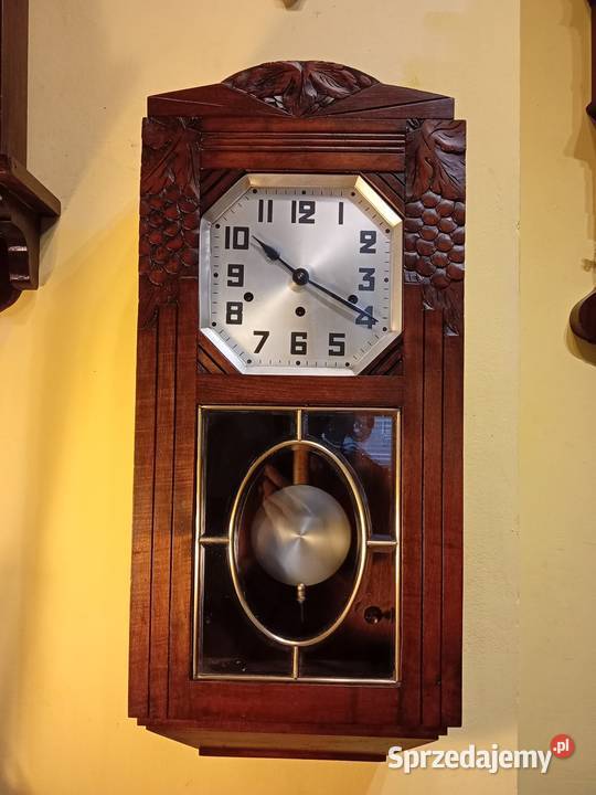 Zegar wiszący kwadransowy Olsztyn