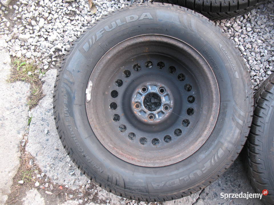 opony zimowe 21570 r16 Fulda lubelskie