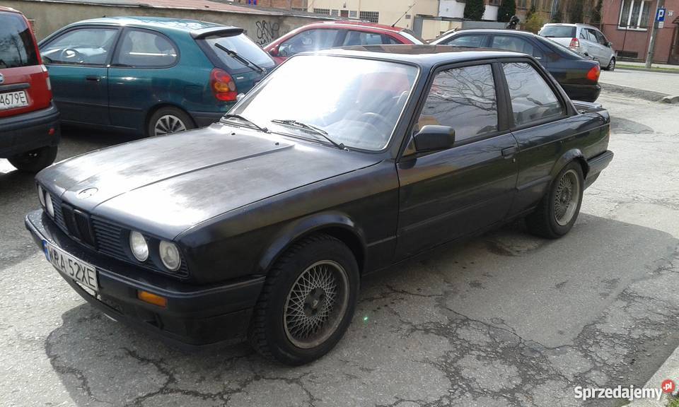 BMW E30 18is oryginalny is klasyk kjs drift kupiony w Polsce