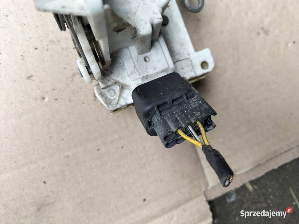 FORD MONDEO MK2 RĄCZKA ZAMEK DRZWI LEWY TYŁ Kamień-Kolonia