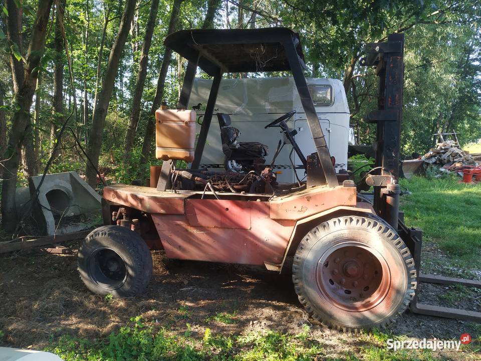 Wózek widłowy terenowy DESTA silnik zetor gpw Jodłówka-Wałki