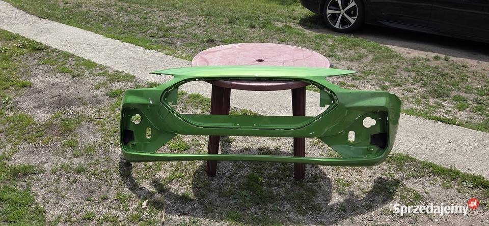 Zderzak przód przedni Ford Focus IV MK4 Lift ST osobowe sprzedam