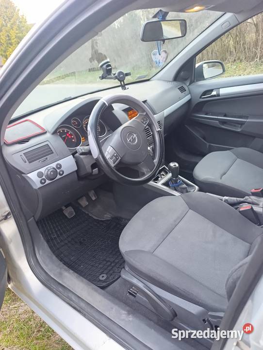 Opel Astra 16 benzyna Edition 2006r Opel